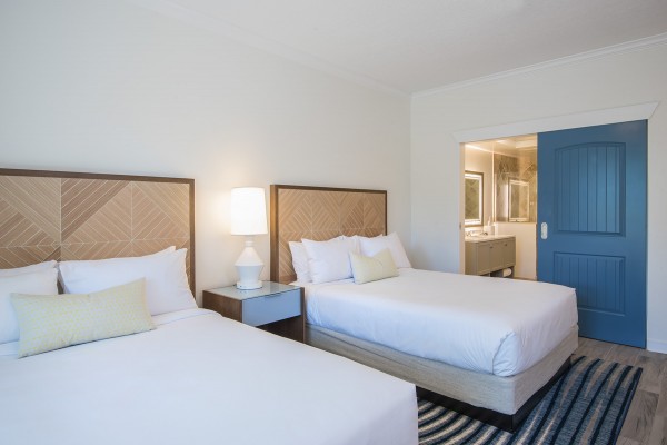 Hawks Cay Guestroom with 2 Queen Beds