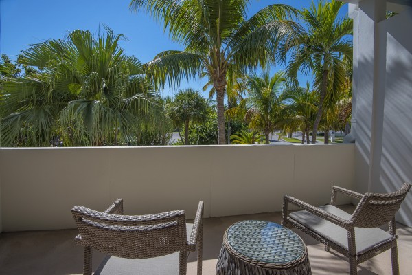 Hawks Cay Guestroom with 2 Queen beds Lanai View
