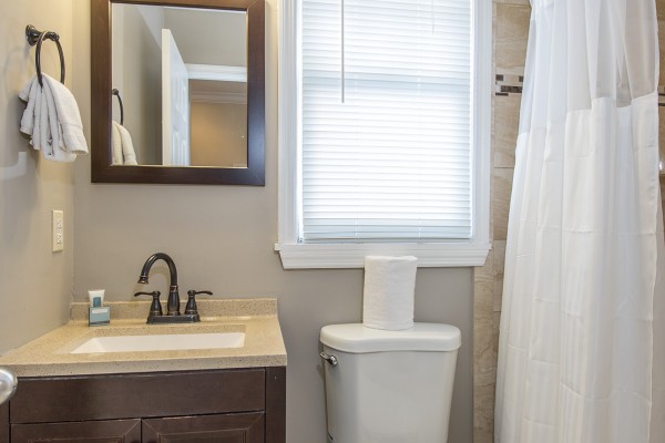 Marina Village Townhome Bathroom at Hawks Cay in the Florida Keys