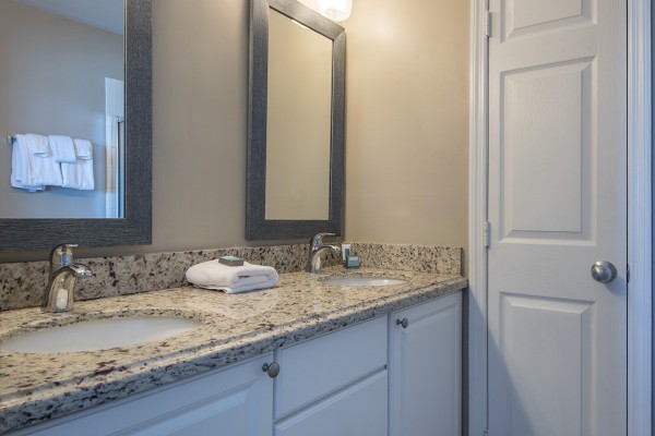 Marina Village Villa Rental Bathroom in Duck Key, Florida