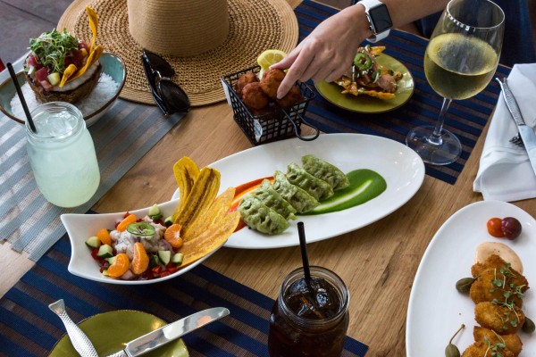 Angler and Ale Restaurant at Hawks Cay Resort