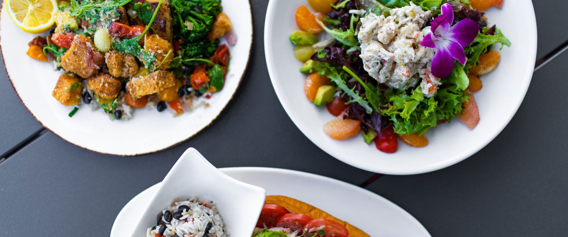 dining at Hawks Cay resort