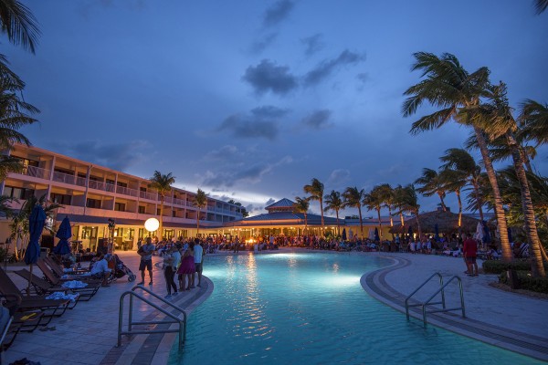 Heroes Salute honors our current and former Military, fire and rescue, law enforcement, and medical personnel.