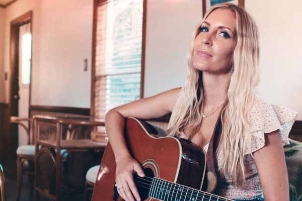 Country music recording artist Caitlin Rushing